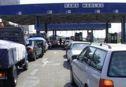 Aglomerație la punctele de trecere a frontierei de Vest. Românii din străinătate se întorc în țară pentru a petrece sărbătorile acasă