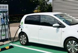 OMV Petrom va cumpăra Renovatio, cea mai mare rețea de încărcare a mașinilor electrice din România