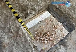 Copilul de zece ani din Dorohoi, căzut de la etajul I al clădirii dezafectate, a fost detubat, fiind în stare stabilă