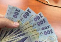 Au fost virați către școli banii pentru bursele elevilor. De când vor începe plățile?