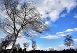 Informare meteo emisă de ANM: Precipitații și intensificări ale vântului inclusiv în județul Botoșani