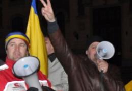 Protestatarii dorohoieni învinşi de frig