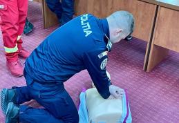 Continuă activitățile de pregătire, în vederea acordării primului ajutor, dedicate polițiștilor și jandarmilor – FOTO