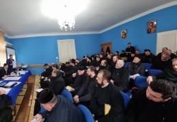 Dependența de  jocurile de noroc dezbătută de preoții Protopopiatului Dorohoi în cadrul ședinței lunare