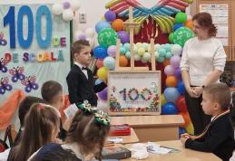 100 de zile de școală-100 de motive de bucurie pentru elevii clasei pregătitoare A Step by Step de la Școala „Al. I. Cuza” Dorohoi - FOTO