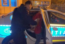 Bărbat evacuat din locuință pentru că și-a amenințat mama
