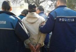 Bărbat ridicat de polițiști de la locul de muncă și dus la Penitenciarul Botoșani