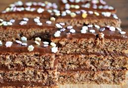 Prăjitură cu cremă de nucă și rom