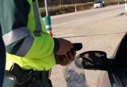 Șofer oprit pentru viteză la Vârfu Câmpului, depistat drogat