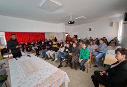 Educație ecologică în cadrul Săptămânii verzi cu elevii Seminarului Teologic „Sfântul Ioan Iacob” din Dorohoi - FOTO