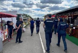 Activități preventiv informative realizate de polițiști la CORNIȘA - FOTO