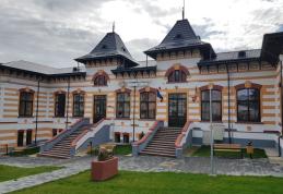 Colegiul Național „Grigore Ghica” Dorohoi: Anunț de participare la licitație pentru ÎNCHIRIERI SPAȚII