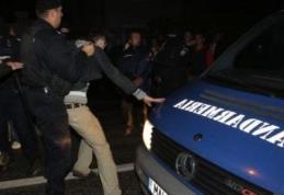 A făcut un scandal pentru că nu a mai fost servit de către barman