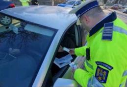 Peste 20 de permise de conducere reținute de polițiști