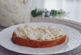 Salată de țelină cu piept de pui 