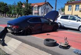 Trei mașini au fost avariate în urma unui accident la Flămânzi - FOTO
