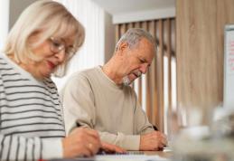 Ce trebuie să facă pensionarii ca să obțină adeverința pentru sporuri nepermanente