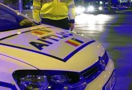 Inconștiență la volan. Conducea haotic, fără permis și a fost oprit de polițiști