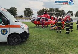 Bărbat aflat în stare gravă preluat de elicopterul SMURD de la Dorohoi - FOTO