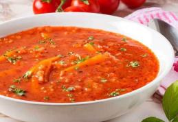 Supă de roșii cu orez și busuioc