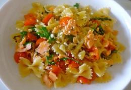 Paste cu somon afumat și rucola