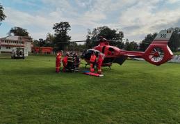 Bărbat din Vârfu Câmpului preluat de elicopterul SMURD de la Dorohoi - FOTO