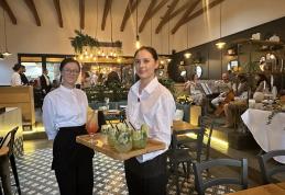 Restaurant „Doi Castani” Dorohoi – Tradiție, pasiune și ospitalitate timp de 28 de ani - FOTO