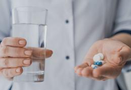 Câtă apă trebuie să bei atunci când iei medicamente?