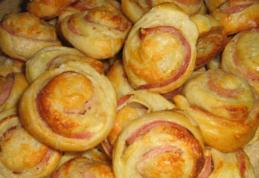Spirale cu șuncă și parmezan