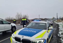 Zece permise de conducere și trei certificate de înmatriculare reținute duminică în județul Botoșani