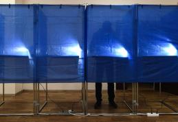 Botoșani: O persoană ar fi fotografiat buletinul de vot, iar o alta sfătuia alegătorii cu cine să voteze