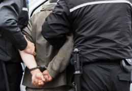 Doi tineri de 20 și 21 de ani reținuți pentru conducere sub influența alcoolului și fără permis