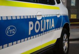 Beat și fără permis de conducere, un tânăr de 20 de ani a furat o mașină și a provocat un accident. Tânărul a fost reținut