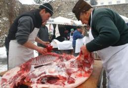Atenţie la carnea cumpărată de sărbători. Inspectorii DSVSA Botoșani au intensificat controalele. Unde poate fi testată carnea