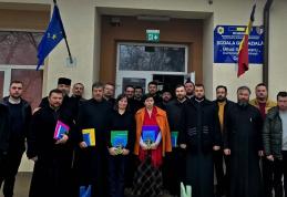 Activitate de cerc pedagogic a profesorilor de religie din zona Dorohoi - FOTO
