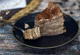 Tort cu clătite în stil Tiramisu