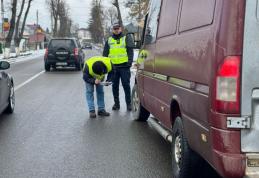 Acțiune a polițiștilor din Bucecea, împreună cu reprezentanți ai R.A.R. Sancțiuni uriașe aplicate transportatorilor - FOTO
