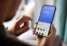 Revolut modifică comisioanele pentru schimbul valutar în weekend