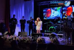Festivalul „Mărțișor Dorohoian” 2025: Tradiție, spectacol și stele în devenire pe scena dorohoiană - FOTO
