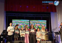 Festivalul Național „Mărțișor Dorohoian” 2025: Seara tinerelor talente. Vezi lista câștigătorilor!