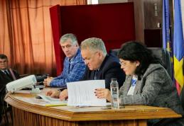 Prefectura Botoșani a susținut instruirea primarilor și a membrilor Comisiei Județene privind alegerile prezidențiale