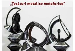 Expoziția „Țesături metalice metaforice” la Muzeul Județean Botoșani 