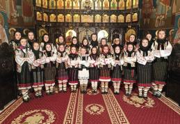 Lorena Dupu, priceasnă de suflet alături de Grupul „Cununița”