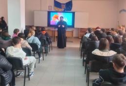 Dezbatere Pro Vita: „Darul Vieții, Taină și Adevăr” 2025 în liceele din Dorohoi