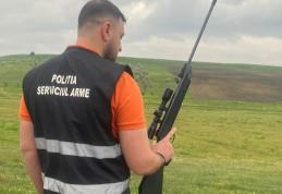 Două arme confiscate de polițiști
