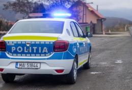 Două infracţiuni dintr-o lovitură: depistat fără permis, cu o remorcă neînmatriculată
