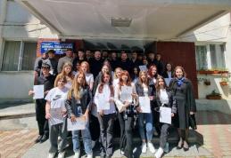 Diseminarea proiectului „Prevenirea traficului de persoane” la Seminarul „Sfântul Ioan Iacob” din Dorohoi cu oaspeți de la Patriarhia Română - FOTO