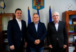 Prefectul de Botoșani a participat la întâlnirea cu președintele și vicele Institutului Național de Statistică