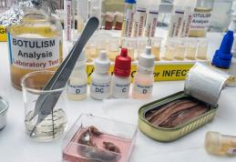 Care sunt primele semne de botulism?