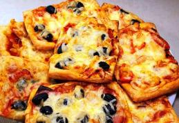 Mini-pizza cu foietaj